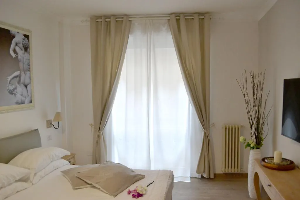 Piccolo Borgo Antico Hotell Florens 2*,  Italien
